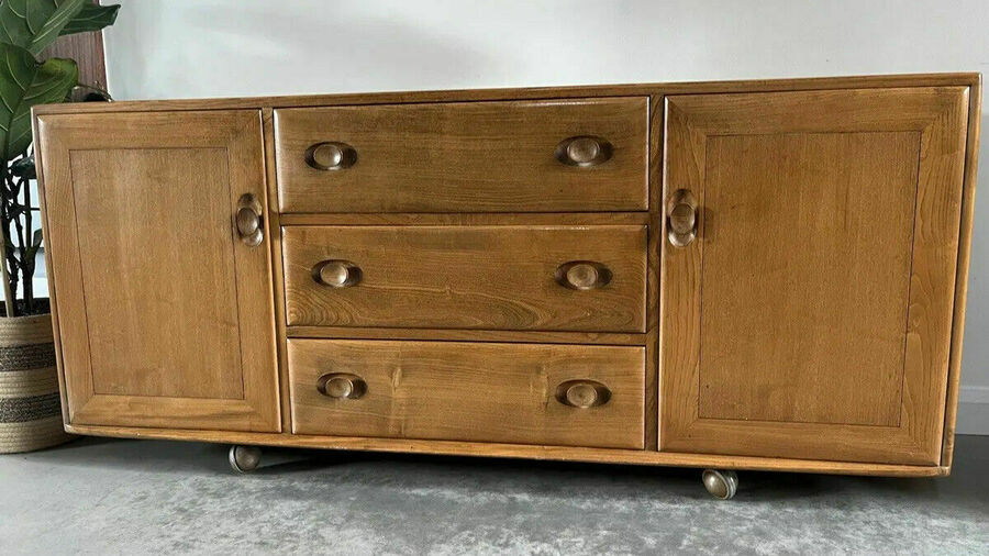 Ercol 455, Vintage Gold Label, Windsor Blonde Elm Sideboard On Castors