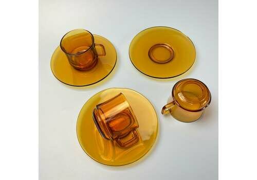 Amber Espresso Cups & Saucers X 3