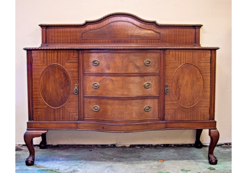 Victorian 19th Century Mahogany Curved Fronted Sideboard!