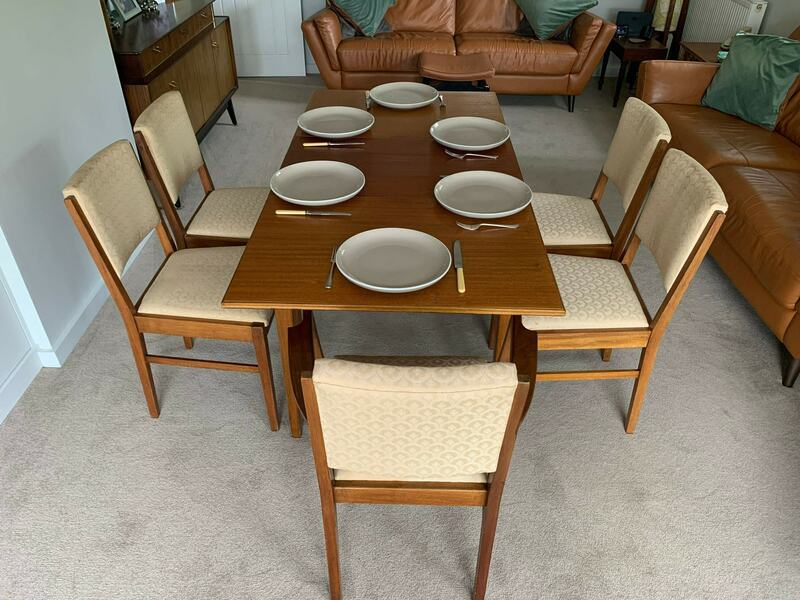 Gordon Russell Of Broadway Extending Dining Table Plus 5 Gordon Russell