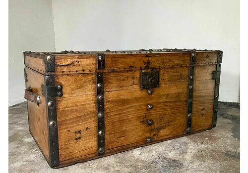 Antique Steamer Trunk, Storage Chest, Old Rustic Coffee Table Trunk