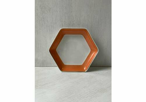 1950s Royal Copenhagen Jaegersborg Hexagonal Danish Plate With Orange Border And Gold Rim 9784   792