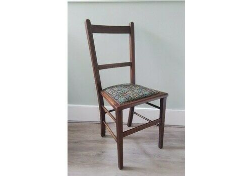 A Vintage Oak Seated Chair, Carved Oak Art And Craft Chair, Arts And Crafts Chair,Blue Tapestry Seated Chair Ref Fz73