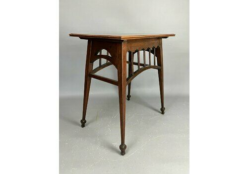 Arts & Crafts Occasional Table