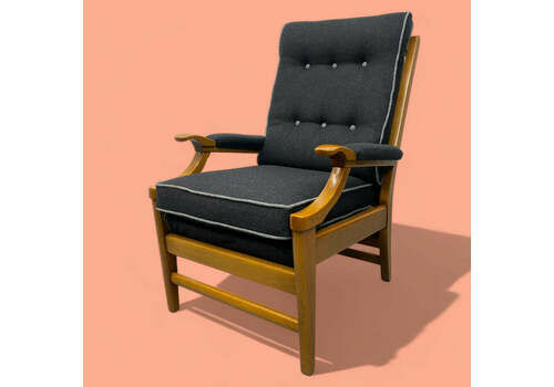 Cintique Lounge Chair