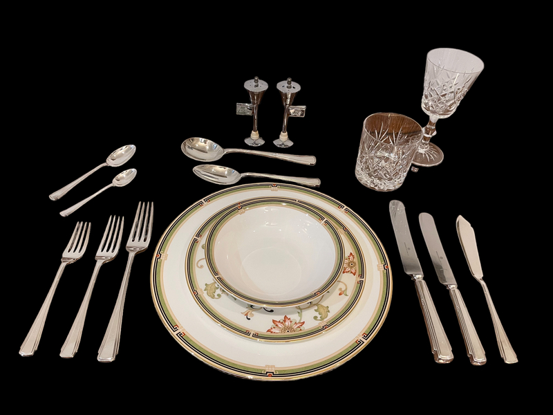 Art Deco Waring And Gillow Canteen Of Cutlery | 365° North
