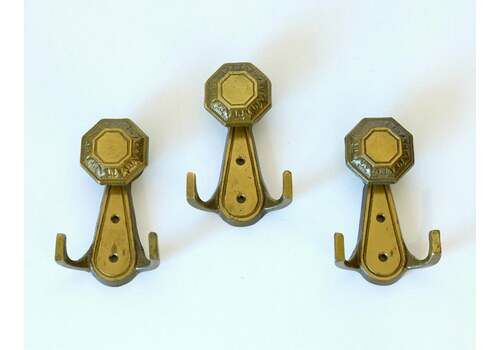Set Of 3 / Vintage Wall Hook / Brass Coat Hooks / Coat Rack / Rustic Hat Racks