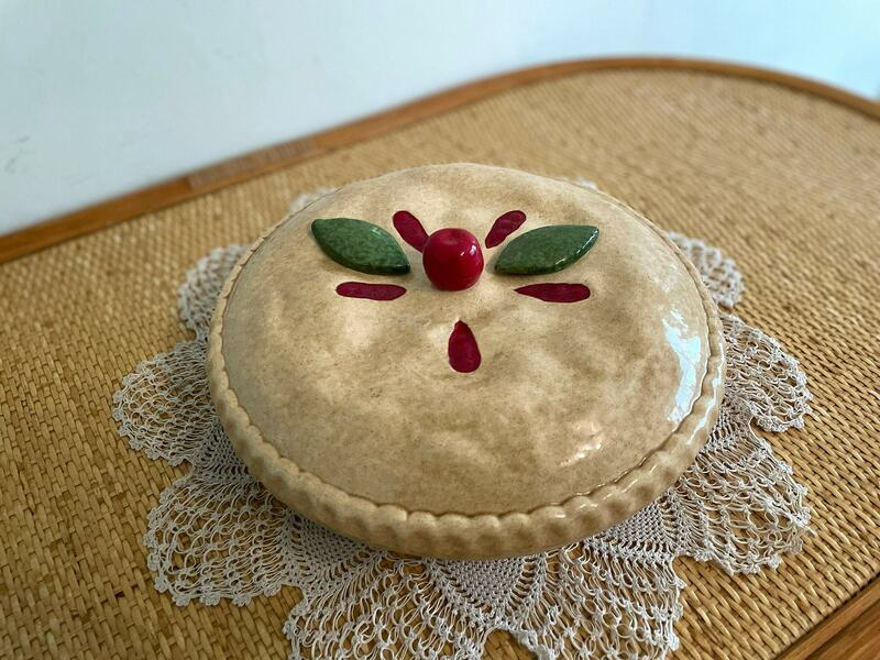 Vintage Cherry Pie Dish, Large Cooking Dish Pie Crust Lid