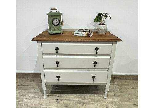Antique Oak Chest Of Drawers, Bedside Cabinet, Hallway Furniture