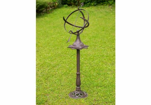 Antique Style Sundial – Vintage Garden Decoration, Iron