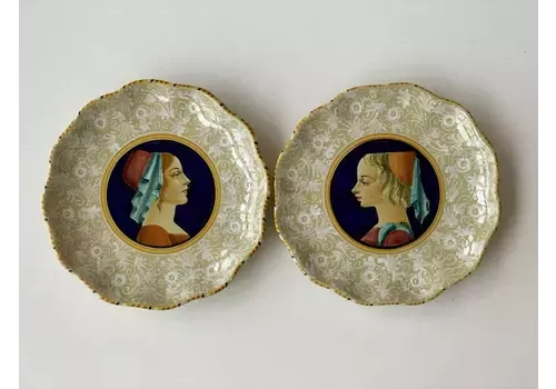 A Pair Of Mid Century Italian Franceschini Pesaro Hand Painted Wall Plates