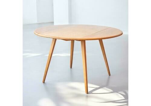 Round Ercol Drop Leaf Table In Excellent Condition | Ercol Dining Table | Seats 4   6