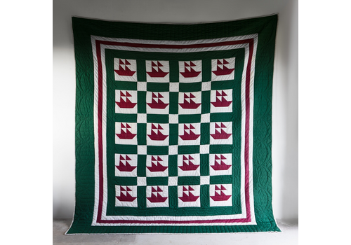 Large Antique American Hand Stitched Quilt, Sailboat Block Pattern, Early 20th C