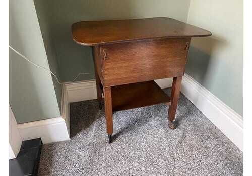 Antique Arts And Crafts Vintage Oak Sewing Table,Plant Stand, Side Table.