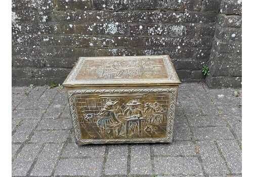 Mid Century Brass And Wood Coal Box, Vintage Coal Storage Box, Kindling Box, Coffee Table – Medieval Embossed Detail, Solid Wooden Box, Vgc
