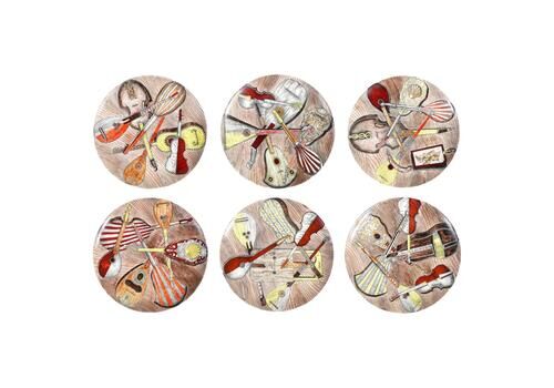 Set Di Sei Piatti, Design Piero Fornasetti Serie Strumenti Musicali. Anni 50