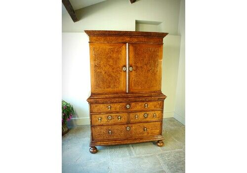 William And Mary Burr Amboyna Cabinet On Chest.