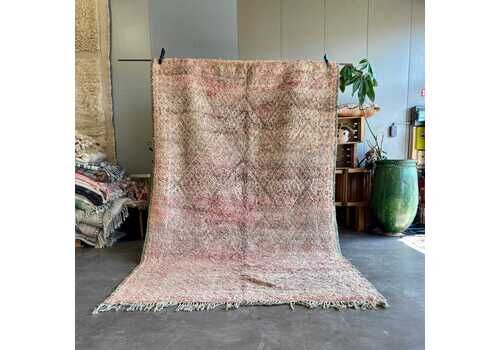 Pink Vintage Moroccan Rug 200x340 Cm – Handwoven Berber Carpet | Red Tribal Area Rug | Authentic Wool Boujad Rug | Boho Moroccan Decor