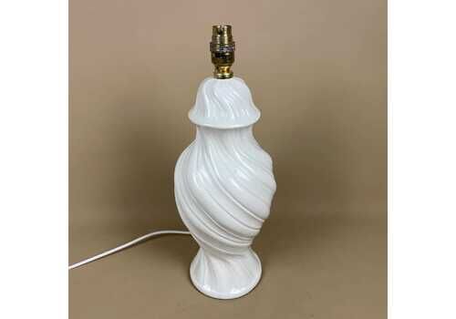 Vintage Ceramic Cream Lamp Twisted Detail Bedside Table Light Vase Speckled Finish Retro Cottage Medium