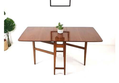 Vintage Dining Table / Gateleg Table / Folding Table