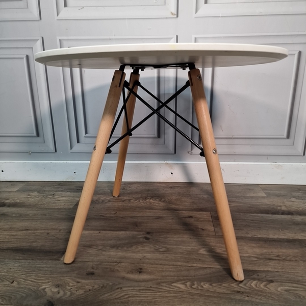 Retro Mid Century Mmilo Coffee Side Table White Round Eames Style Eiffel Modern photo for sale