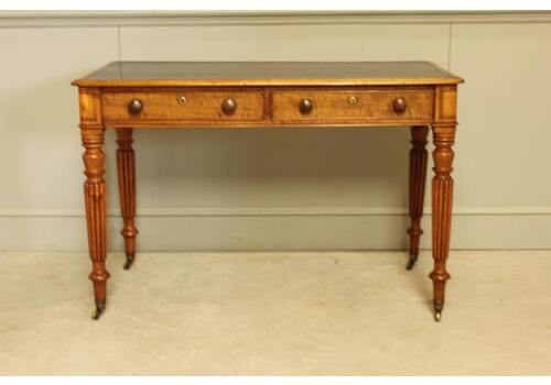Elegant Victorian Mahogany Writing Table