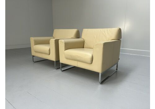Pair Of Walter Knoll “Morgan 465” Armchairs – In Cream Leather
