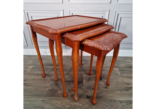 Antique Nest Of 3 Tables Queen Anne Occasional Side Vintage Wooden Retro Carved