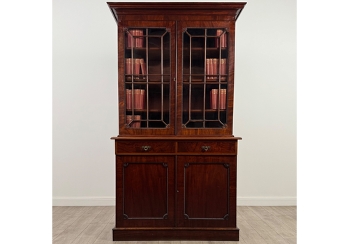 Antique 19th Century Regency Style Bookcase In Mahogany