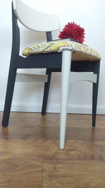 Mid Century Modern Scandi Design Upholstered Kitchen, Dining