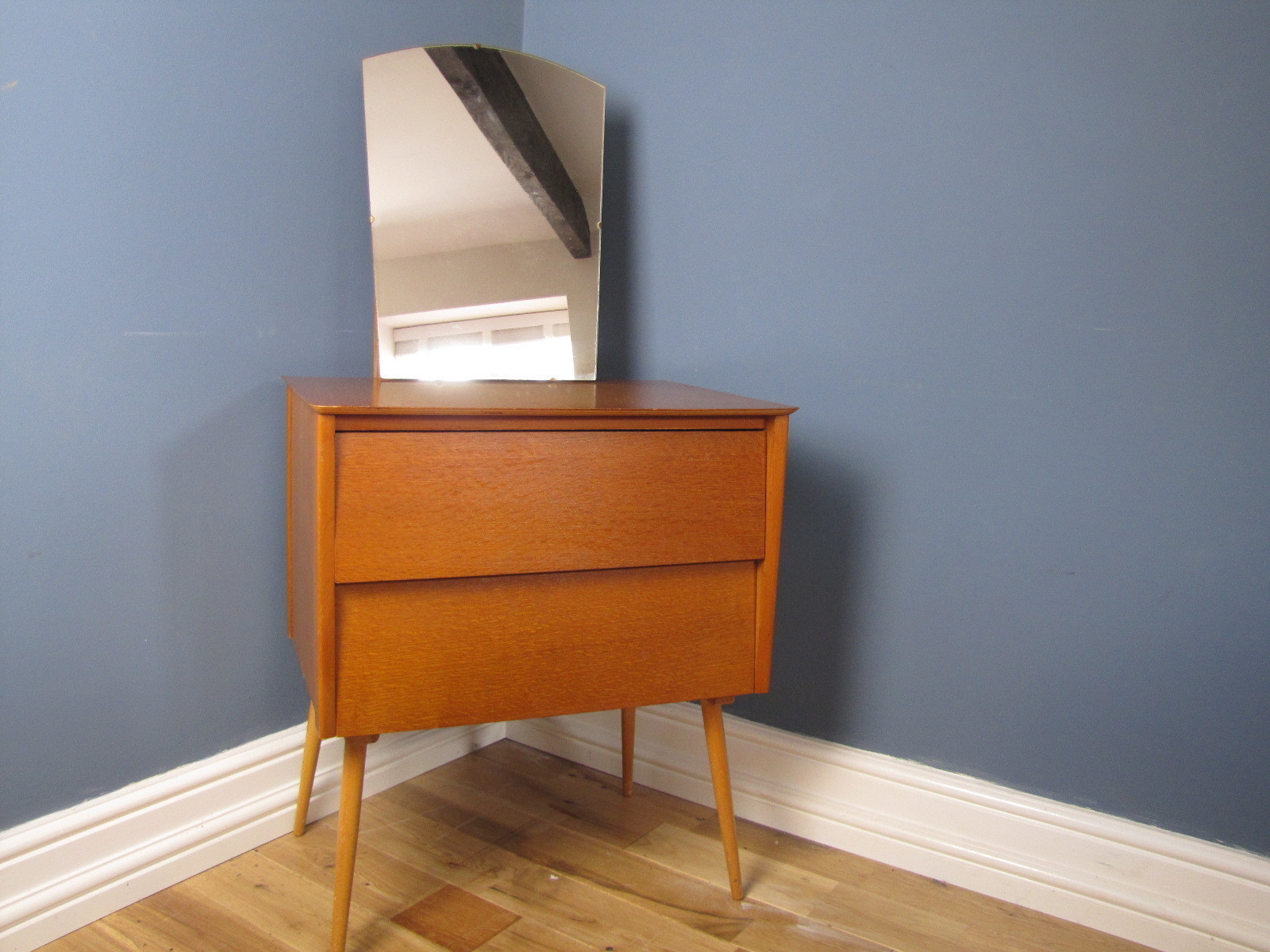 Mid Century Retro Scandi Small Oak Chest Of Drawers Atomic Legs