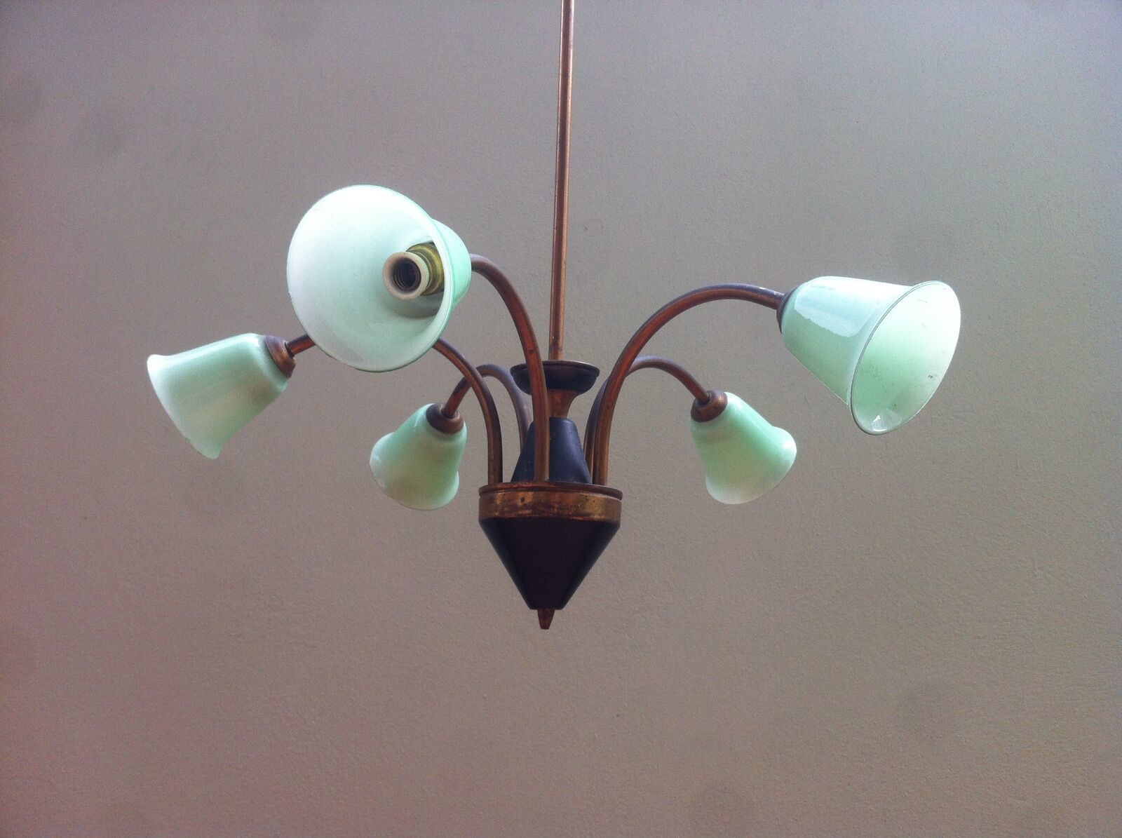 Chandelier by Stilnovo in metal, brass & glass, 1950s | #65841 Chandelier by Stilnovo in metal, brass & glass, 1950s | #65841