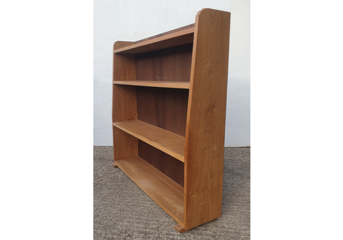 An Oak Cotswold School Art Dec Arts And Crafts Style Tapered Bookcase