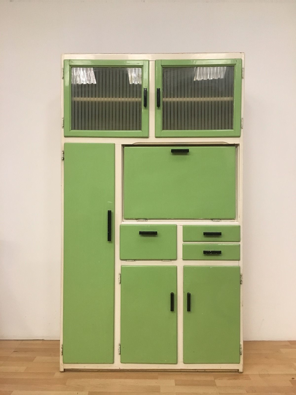 Stunning Vintage 1940s 50s Freestanding Kitchen Larder Cabinet