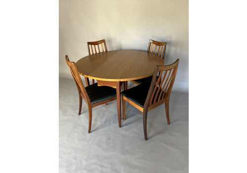 Mid Century Extending Drop Leaf Round Dining Table & Four Chairs