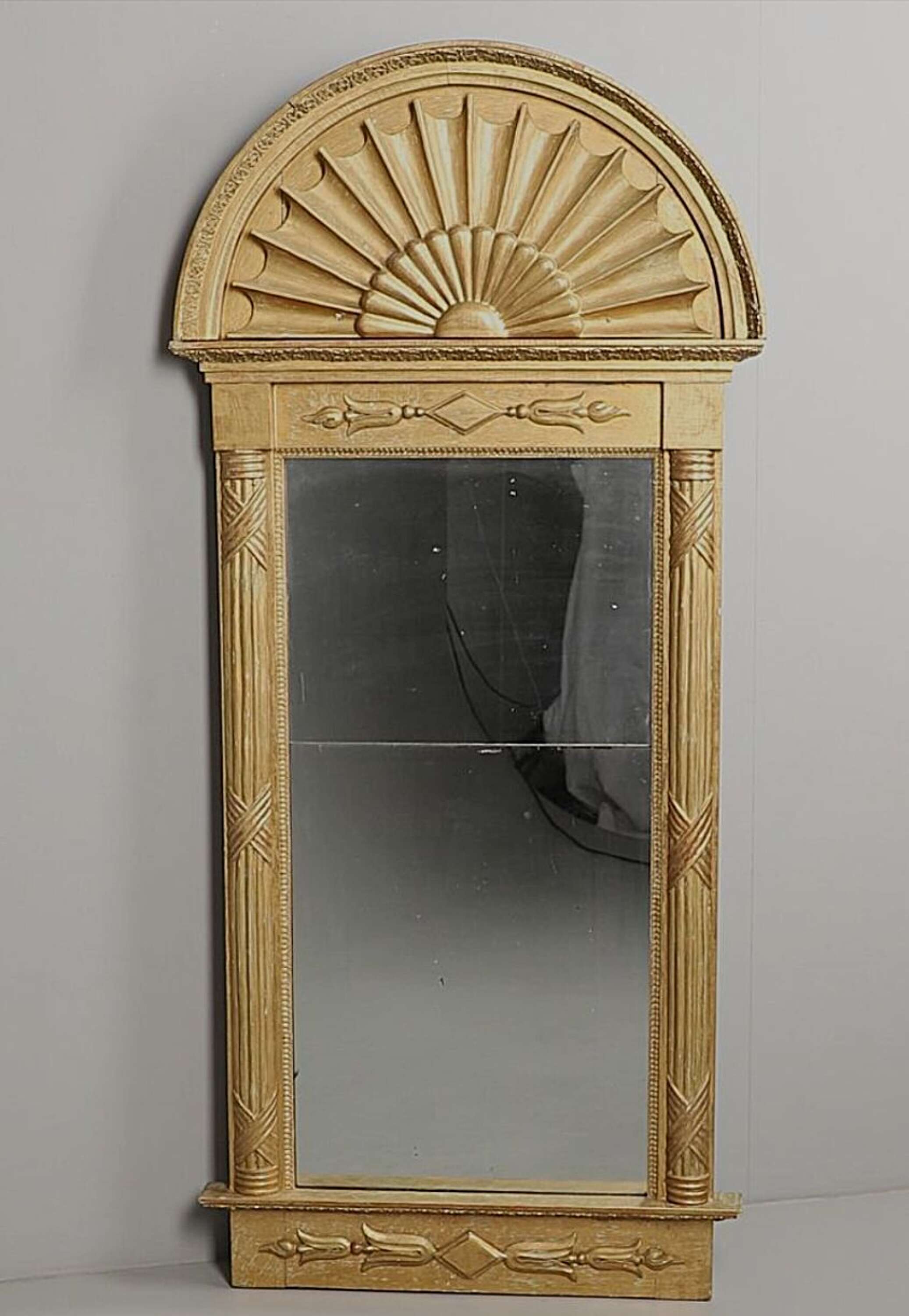 Antique Swedish Mirrors - Curated Collection | Vinterior