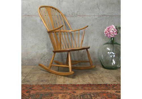 Ercol Chair Chairs Windsor Vinterior Ercol Chairmakers Rocking Chair