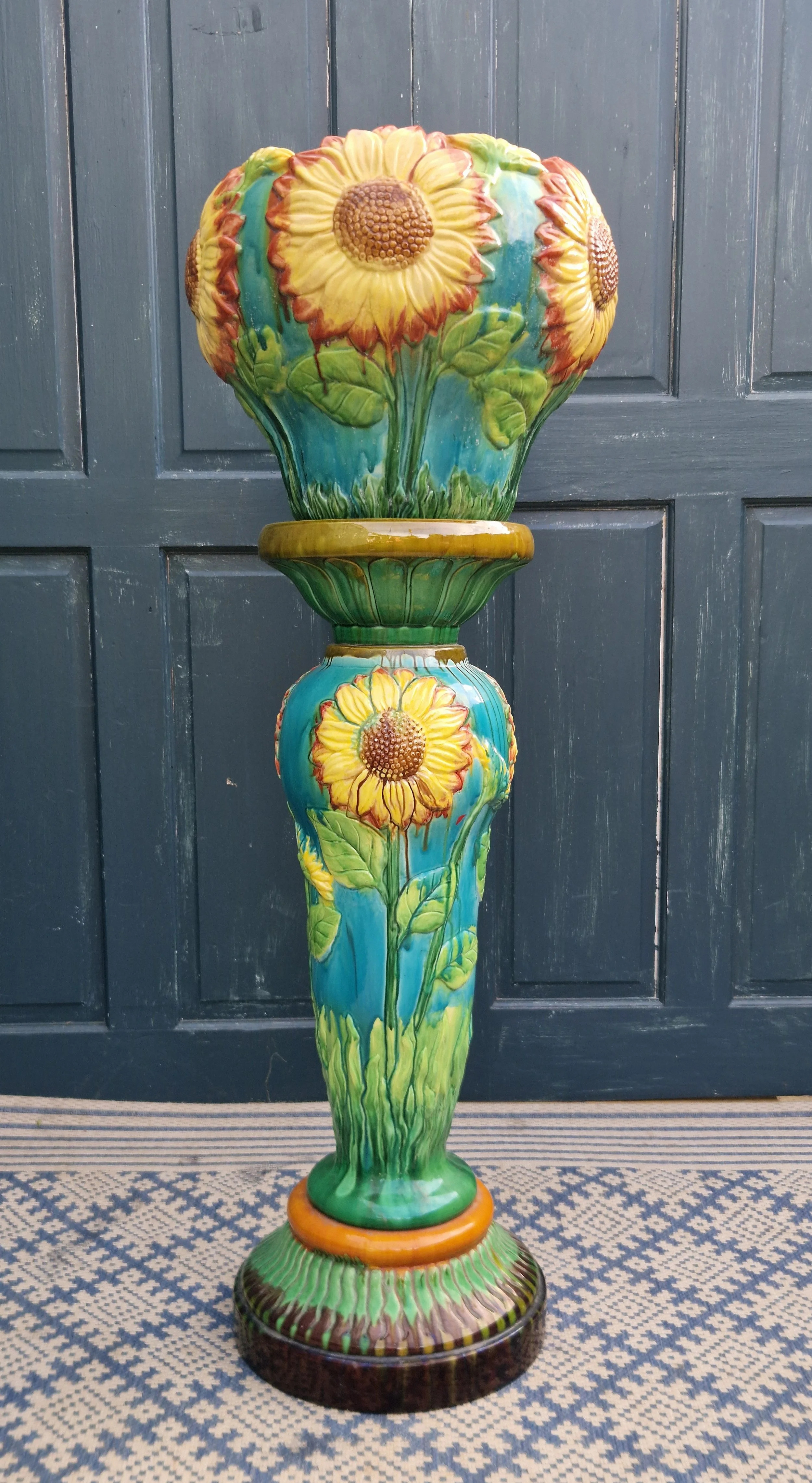 置物 1960s HMV Hungary Majolica Spiral Vase 置物 1960s HMV Hungary 置物 1960s HMV Hungary Majolica Spiral Vase 置物 1960s HMV Hungary