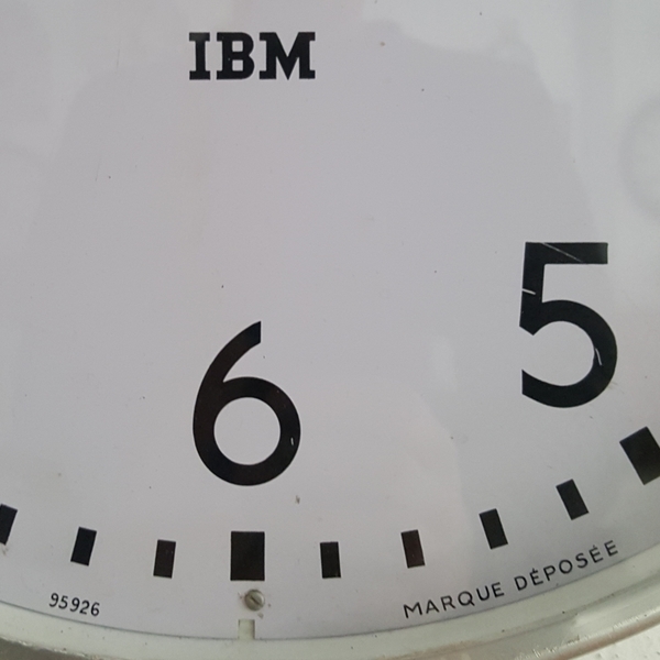 Typical Mid Century Modern Wall Clock Ibm Vinterior
