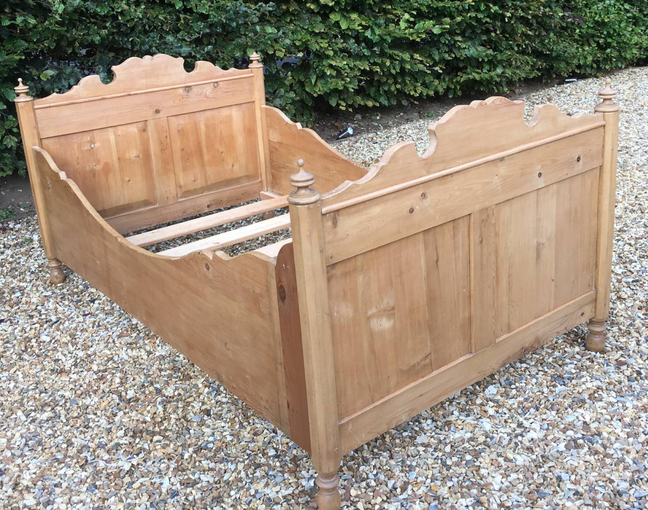 Victorian Antique Pine Single Sleigh Bed Vinterior