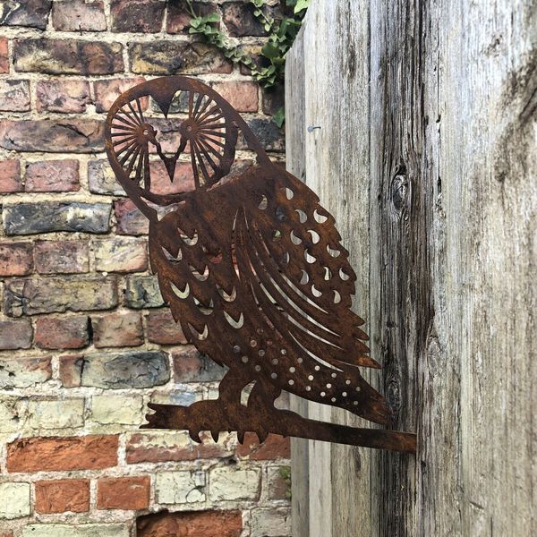 Rusty OWL Garden home silhouette sign Ornament decoration feature Statue bird