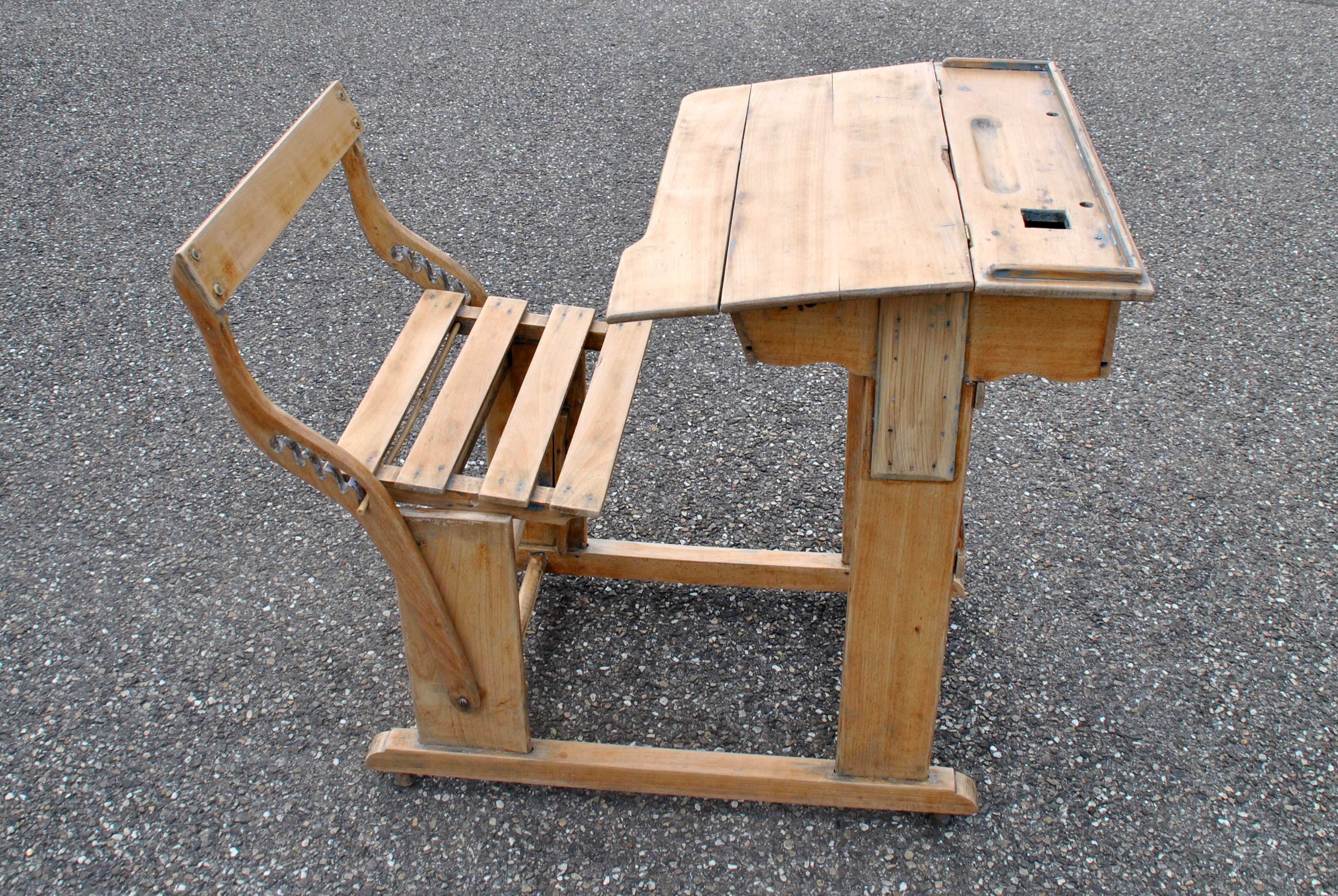 Children's Desk Vintage School Desk In Wood 1900 1920 Children's Desk Vintage School Desk In Wood 1900 1920