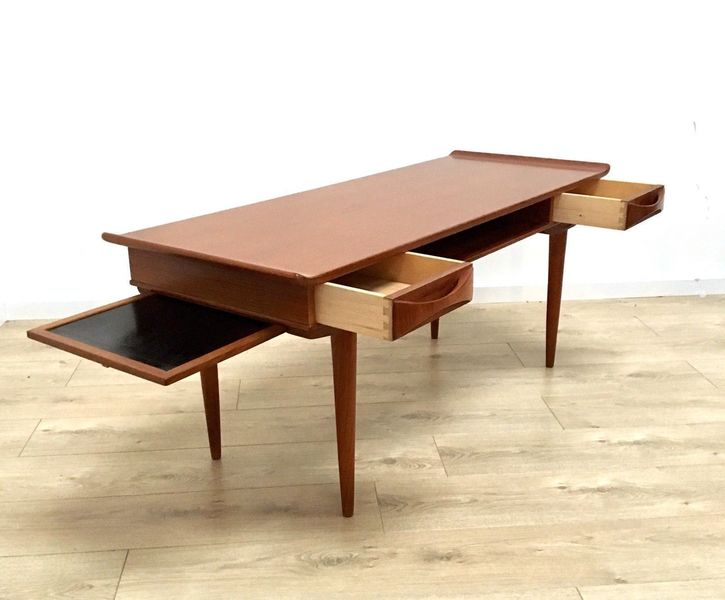 Rare Mid Century Danish Teak Coffee Table With Drawers And Pull
