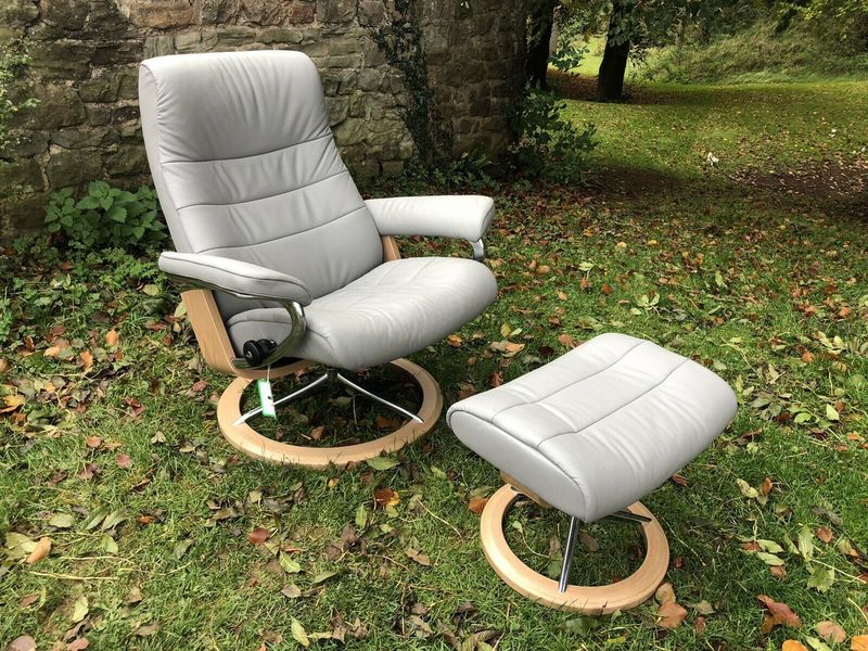 Stressless Opal Signature Recliner 2025
