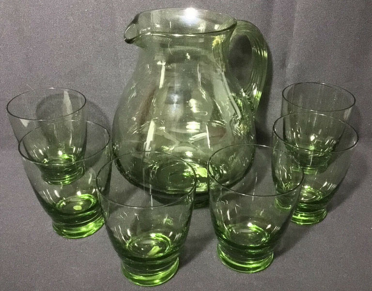 Vintage 1960s Boxed Green Water Set Jug & 6 Glasses M83 Geoffrey Baxter