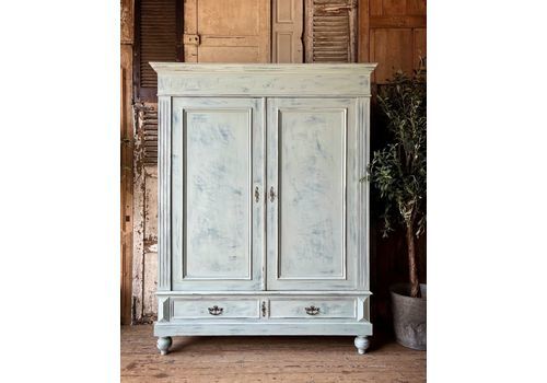 Gorgrous French Knockdown Wardrobe