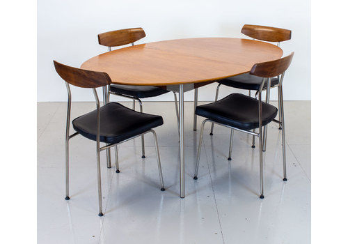 Stag S Range Teak Dining Table And Chairs By John & Sylvia Reid