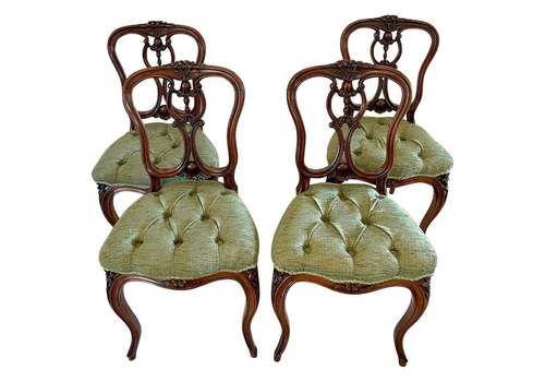 Fine Quality Antique Victorian Set Of Four French Carved Walnut Side Chairs