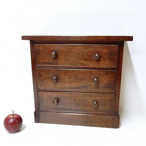 Antique Miniature Chest Of Drawers Vinterior