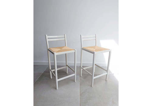 Mid Century White Kitchen / Low Bar Stools (Pair)